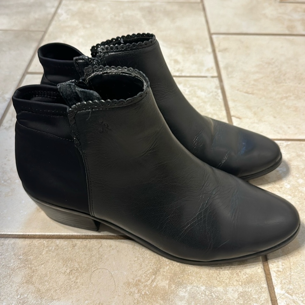 Jack rogers booties size 8.5